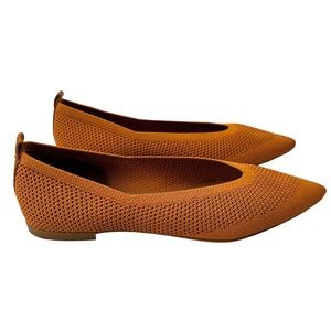 EVERLANE The 40-Hour ReKnit Pointed Toe Flats in Toffee